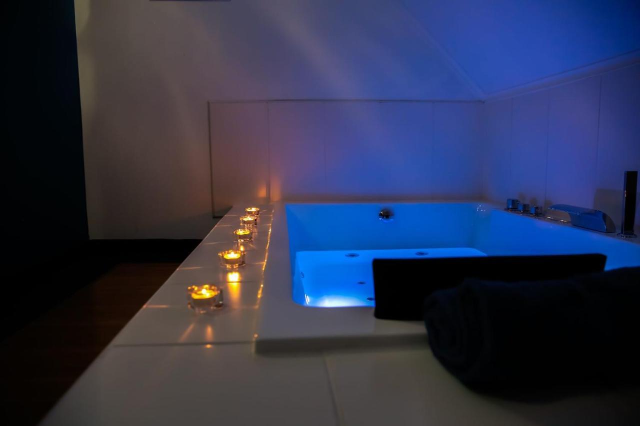 Hotel Le Wellness Privatif Seraing Exterior foto