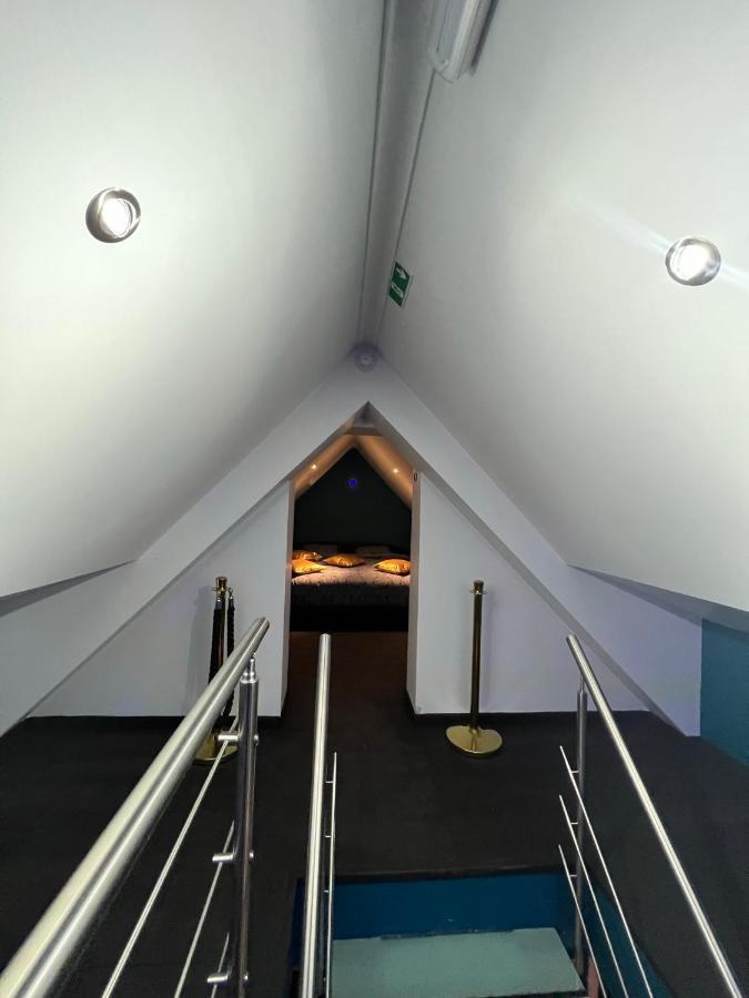 Hotel Le Wellness Privatif Seraing Exterior foto