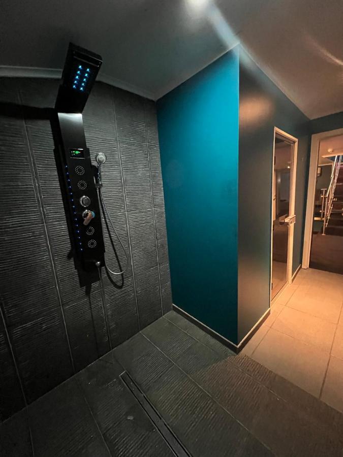 Hotel Le Wellness Privatif Seraing Exterior foto